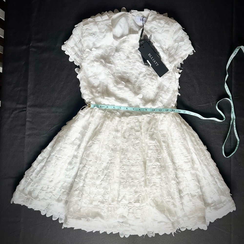 OMR x ELLIATT: Amberwing Dress In White Size S - Picture 9 of 16